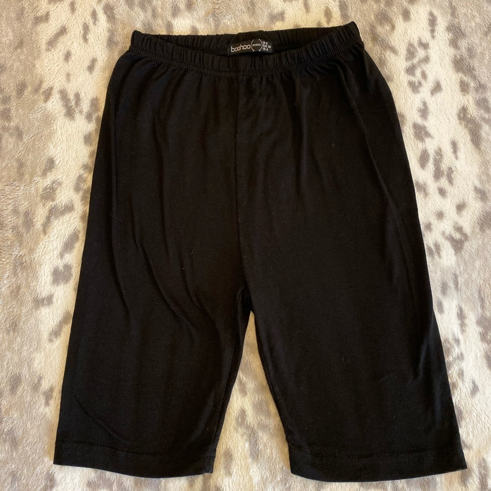 Boohoo Basics Biker Shorts